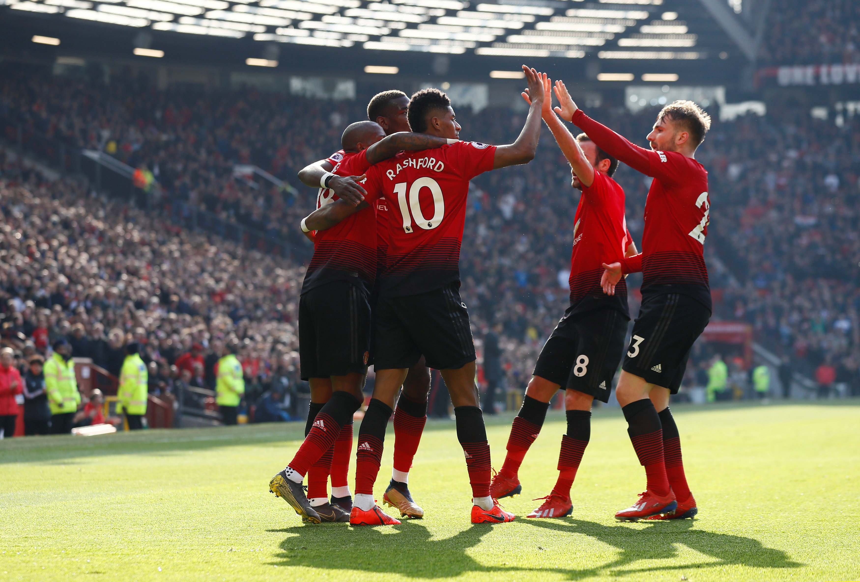 尽管居勒尔 尽管居勒尔